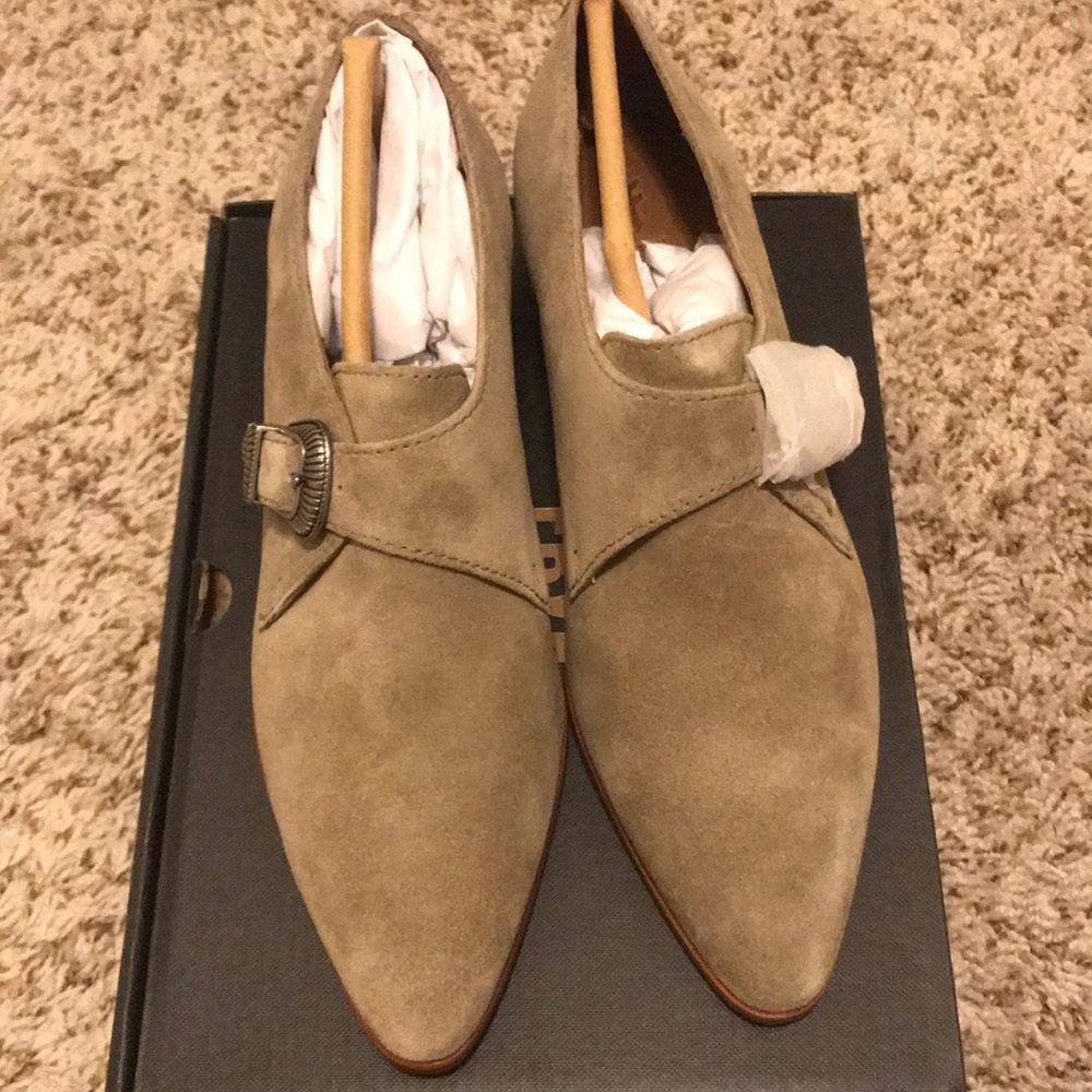 NIB Women’s Size 7.5 Frye ankle boots